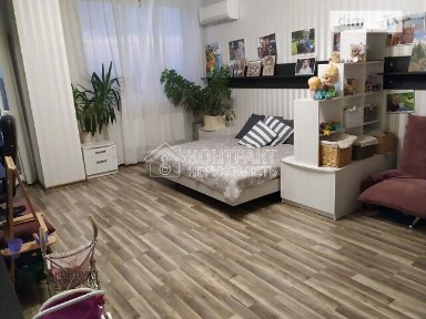 Продаж 1к квартири 60 кв. м на вул. Олімпійська • ID 34837721