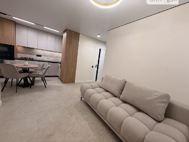 Продаж 2к квартири 49.3 кв. м на вул. Смакули 8 • ID 34837263