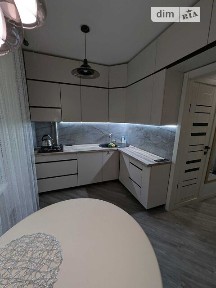 Продаж 1к квартири 32 кв. м на вул. Вахтанга Кікабідзе 8 • ID 34836365