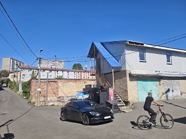 Оренда приміщення під склад чи виробництво Новомостицька 25 гк Барвінок