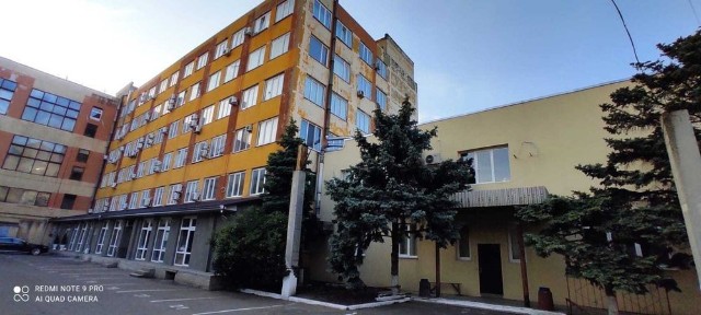 Здам виробничо-складскі та офісні приміщення поруч з центром
