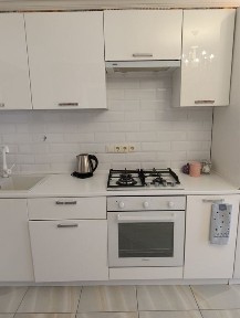 Оренда 1-кімнатної квартири 65 м² у центрі Совіньйону, 500 м до моря
