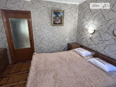 Довготривала оренда 3к квартири на вул. Ливарна 15 • ID 34840268