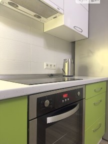 Довготривала оренда 2к квартири на вул. Милославська 2 • ID 34835400