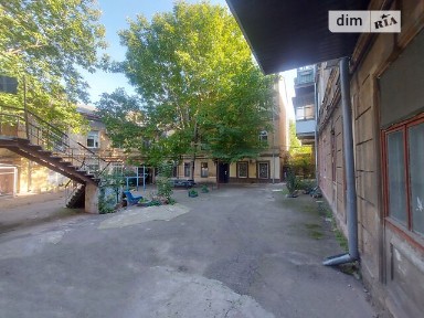 Довготривала оренда 3к квартири на вул. Софіївська • ID 33681517