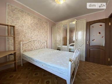 Довготривала оренда 3к квартири на вул. Ахматової Анни 43 • ID 33418351