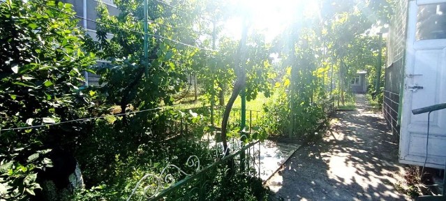 Держ. програми. 3-рівневий будинок 149 кв. м., 6 соток. с. Кошари. +ділянка напроти в подарунок.