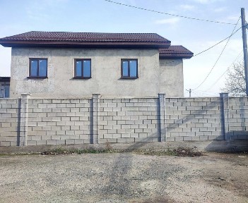 Предлагается к продаже двухэтажный дом на Слободке.