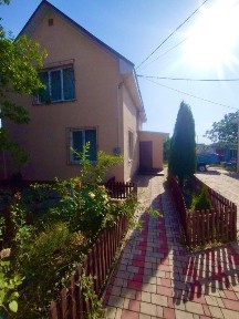 Продам великий D сімейний будинок 130 м² на 6 сотках в Світлому- 10 хв від Котовського, газ, доглянута територія