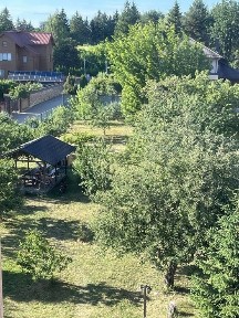 Продаж квартири на Щасливому