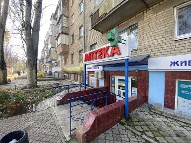 Продаж цокольного приміщення 71,1 м² на вул. Запорізького козацтва, 27