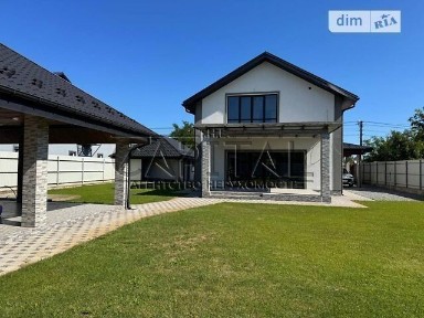 Продаж 2 поверхового будинку з ділянкою на 10 соток, 260 кв. м, 1 кімната, на вул. Щаслива • ID 34903481