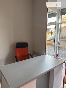Оренда офісного приміщення на вул. Староміська 52, приміщень - 2, поверх - 1 • ID 34840571