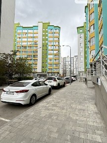Продаж комерційного приміщення на вул. Жулянська 2А, площа 40 кв. м • ID 34844604