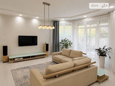 Продаж 2 поверхового дуплекса з ділянкою на 5 соток, 224.2 кв. м, 4 кімнати, на вул. Хоткевича Гната 9/2 • ID 34838452