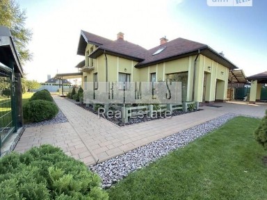 Продаж 2 поверхового будинку з ділянкою на 15 соток, 275 кв. м, 5 кімнат, на вул. Центральна • ID 34837647
