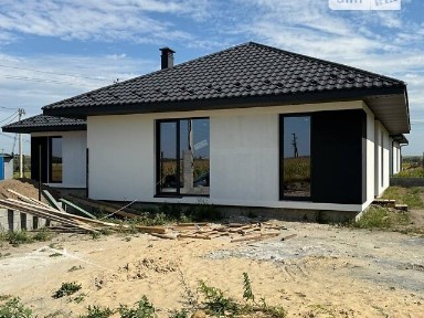 Продаж 1 поверхового дуплекса з ділянкою на 4 сотки, 92 кв. м, 3 кімнати, на вул. Фабрична • ID 34836585