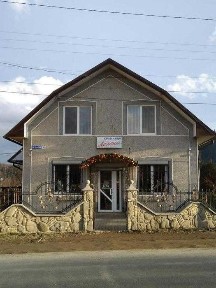 Здається будинок в Карпатах 10-12осіб, поблизу Яремча