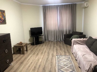 Оренда 1-кімнатної квартири 55 м², Йорданська вул., 1