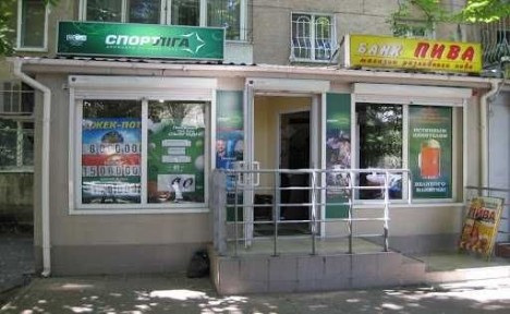 Топ-Локация! Продажа фасадного помещения 52 м² - Черемушки, ул. Танцюры (Ген. Петрова)