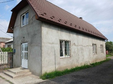 приватний будинок з можливістю під комерцію