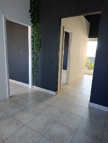 Готовий салон краси 43.3 м² з генератором - центр, вул. Нижньовоскресенська