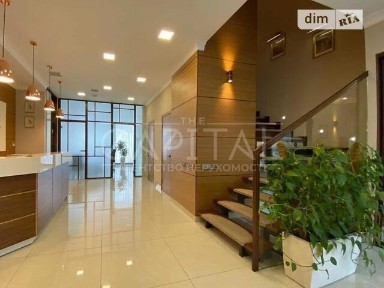 Продаж офісного приміщення 260 кв. м. на 1 поверсі на вул. Трускавецька 6А, двоповерхова будівля • ID 34903283