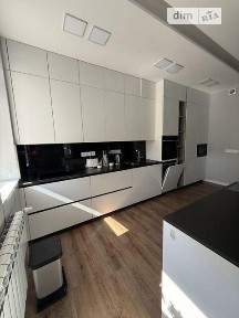 Продаж 3к квартири 120 кв. м на вул. Преображенська 8Б • ID 34850393
