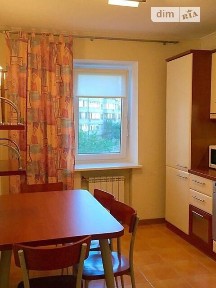 Продаж 3к квартири 87 кв. м на вул. Срібнокільська 20 • ID 34849776