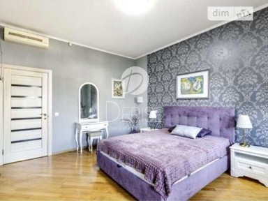 Продаж 3к квартири 105 кв. м на вул. Богдана Хмельницького 82 • ID 34847950