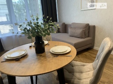 Продаж 1к квартири 53 кв. м на вул. Привокзальна 30 • ID 34846109