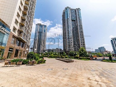 Продаж 4к квартири 132 кв. м на вул. Андрія Верхогляда 5 • ID 34846164