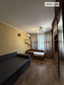 Продаж 1к квартири 18 кв. м на вул. Святошинська 42 • ID 34845840