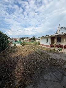 Продаж частини будинку