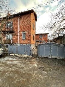 Продаж добротного будинку (217м2) біля вул. ХоткевичаOL