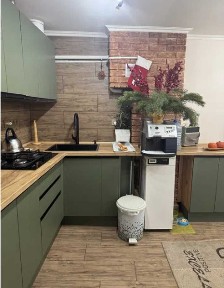 (13) Продам добротний будинок в Одесі
