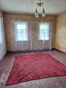 Продаж будинку по провулку Червневий