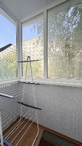 Продаж 2 кімнатної квартири на Незалежності (Попова)