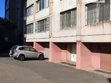 Продаж комерційного приміщення на вул. Колонтаївська, площа 195 кв. м • ID 34851254
