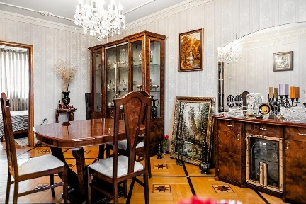 Продам 4 квартиру площею 88 м² біля метро Холодна Гора