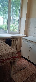 продам 2-х кімнатну квартиру від власника