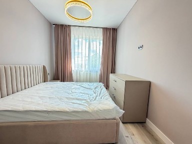 Продаж 1,5 кім + кладовка