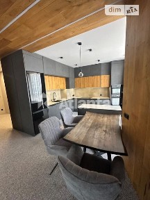 Продаж 2к квартири 75 кв. м на вул. Залізнична • ID 34851819