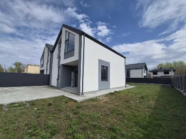 Продам дуплекс з чистовим ремонтом у Білогородці без комісії