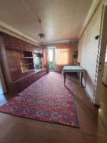 продам 2 квартиру в центрі м. Самар