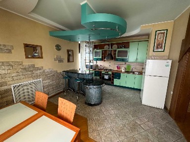 2-кімнатна квартира-студія в центрі Полтави | 98 м²