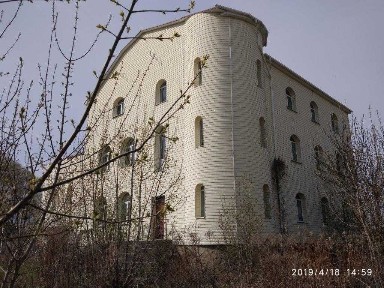 Житловий будинок та земельна ділянка, Сумська обл.