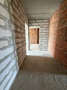 ПРОДАМ велику однокімнатну квартиру! Індивідуальне газове опалення! БЕЗ % для покупця! Є балкон! Тихе місце! Закрита територія!