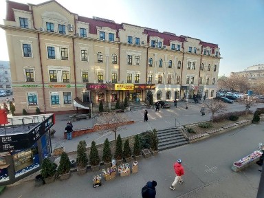 Оренда офісу 25 м², Костянтинівська вул.