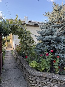Двохповерховий будинок оренда довгостроково